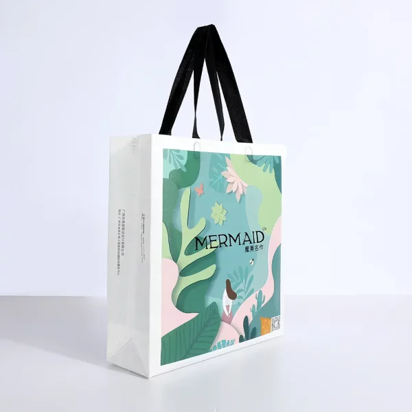 Right side of eco-friendly nonwoven garment packaging bag