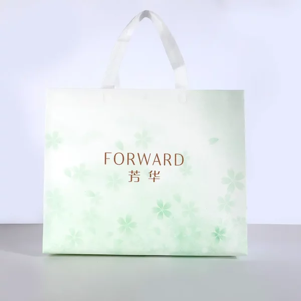 Custom nonwoven clothing packaging bag with floral design